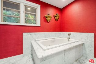 Single Family Residence, 15604 Vandorf pl, Encino, CA 91436 - 34