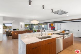 Single Family Residence, 13547 Contour dr, Sherman Oaks, CA 91423 - 13