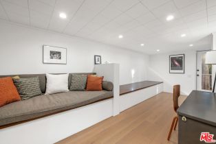 Single Family Residence, 13547 Contour dr, Sherman Oaks, CA 91423 - 25