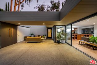 Single Family Residence, 13547 Contour dr, Sherman Oaks, CA 91423 - 4