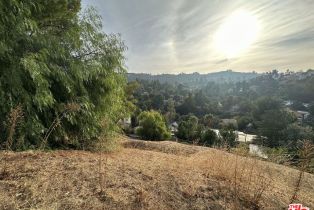 , 0 ., Woodland Hills, CA 91364 - 2