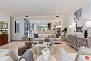 Condominium, 2249 Century hl, Westwood, CA 90067 - 2