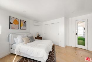 , 117 Channel rd, Santa Monica, CA 90402 - 8