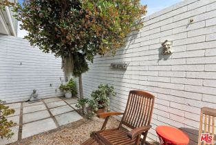 Condominium, 2999 Ocean blvd, Long Beach, CA 90803 - 9