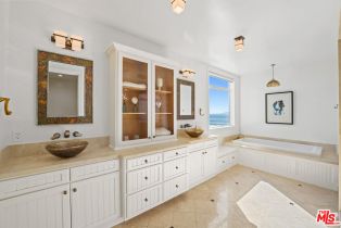 , 5518 Rincon Beach Park dr, Ventura, CA 93001 - 11