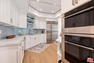 Condominium, 300 Swall dr, Beverly Hills, CA 90211 - 9