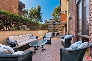 Condominium, 300 Swall dr, Beverly Hills, CA 90211 - 17