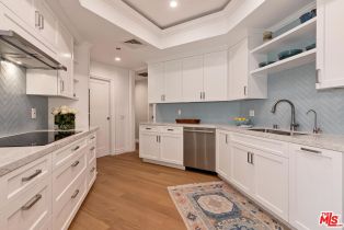 Condominium, 300 Swall dr, Beverly Hills, CA 90211 - 7