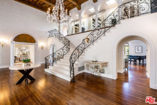 Single Family Residence, 722 Maple dr, Beverly Hills, CA 90210 - 3