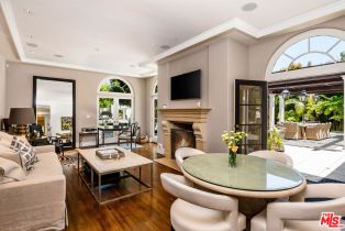 Single Family Residence, 722 Maple dr, Beverly Hills, CA 90210 - 9
