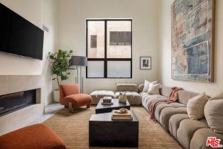 Single Family Residence, 917 Hilldale ave, West Hollywood , CA 90069 - 8