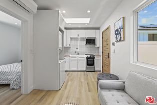 Single Family Residence, 5517 Sunnyslope ave, Sherman Oaks, CA 91401 - 22