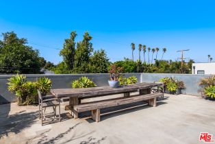 Single Family Residence, 633 Santa Clara ave, Venice, CA 90291 - 20