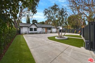 , 4512 Libbit ave, Encino, CA 91436 - 8