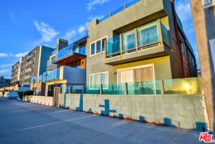 Single Family Residence, 2207 Ocean Front walk, Venice, CA 90291 - 5
