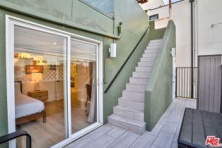 Single Family Residence, 2207 Ocean Front walk, Venice, CA 90291 - 26