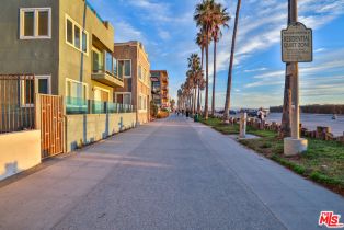 Single Family Residence, 2207 Ocean Front walk, Venice, CA 90291 - 6