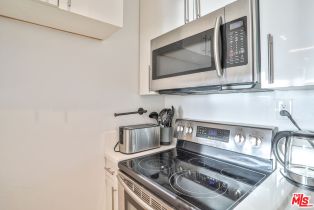 Single Family Residence, 2207 Ocean Front walk, Venice, CA 90291 - 15