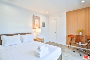 Single Family Residence, 2207 Ocean Front walk, Venice, CA 90291 - 19