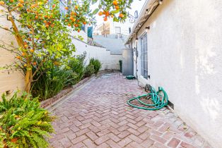 Single Family Residence, 4707 Bedel st, Woodland Hills, CA 91364 - 35