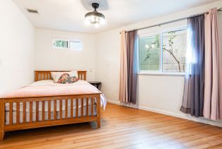 Single Family Residence, 4707 Bedel st, Woodland Hills, CA 91364 - 16