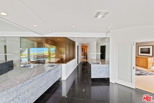 Single Family Residence, 29020 Cliffside dr, Malibu, CA 90265 - 35