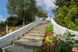 , 13211 Mulholland dr, Beverly Hills, CA 90210 - 41