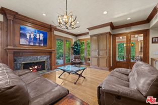 Single Family Residence, 19333 Wells dr, Tarzana, CA 91356 - 18