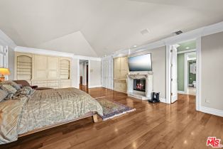 Single Family Residence, 19333 Wells dr, Tarzana, CA 91356 - 22