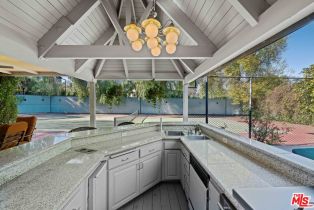 Single Family Residence, 19333 Wells dr, Tarzana, CA 91356 - 36