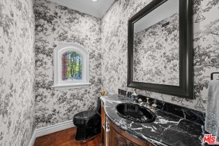 Single Family Residence, 19333 Wells dr, Tarzana, CA 91356 - 13