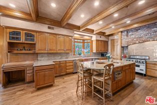 Single Family Residence, 19333 Wells dr, Tarzana, CA 91356 - 8