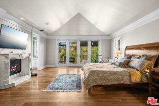 Single Family Residence, 19333 Wells dr, Tarzana, CA 91356 - 21