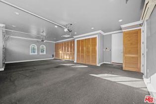 Single Family Residence, 19333 Wells dr, Tarzana, CA 91356 - 50