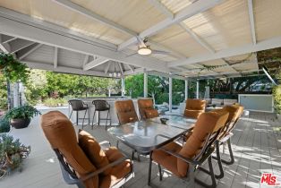 Single Family Residence, 19333 Wells dr, Tarzana, CA 91356 - 39