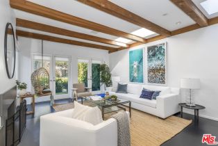 Single Family Residence, 3001 Grand Canal, Venice, CA 90291 - 8