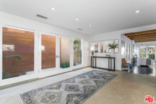 Single Family Residence, 3001 Grand Canal, Venice, CA 90291 - 6