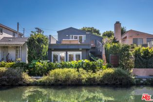 Single Family Residence, 3001 Grand Canal, Venice, CA 90291 - 2
