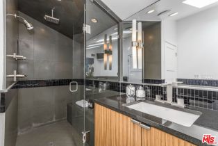 Single Family Residence, 3001 Grand Canal, Venice, CA 90291 - 46