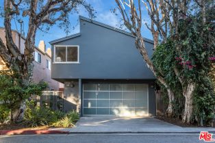Single Family Residence, 3001 Grand Canal, Venice, CA 90291 - 3