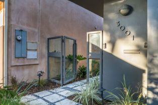 Single Family Residence, 3001 Grand Canal, Venice, CA 90291 - 4