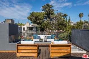 Single Family Residence, 3001 Grand Canal, Venice, CA 90291 - 36