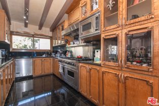 Single Family Residence, 2430 Coldwater Canyon dr, Beverly Hills, CA 90210 - 13