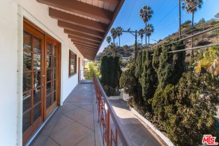 Single Family Residence, 2430 Coldwater Canyon dr, Beverly Hills, CA 90210 - 3