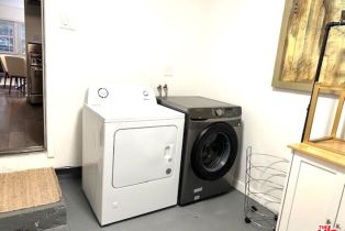 Single Family Residence, 2429 Mckinley ave, Venice, CA 90291 - 10