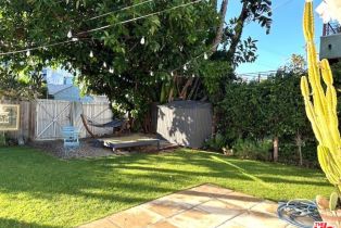 Single Family Residence, 2429 Mckinley ave, Venice, CA 90291 - 15