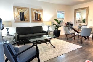 Single Family Residence, 2429 Mckinley ave, Venice, CA 90291 - 3