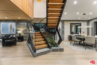 Single Family Residence, 1011 Georgina ave, Santa Monica, CA 90402 - 5