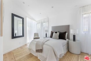 Single Family Residence, 1011 Georgina ave, Santa Monica, CA 90402 - 36