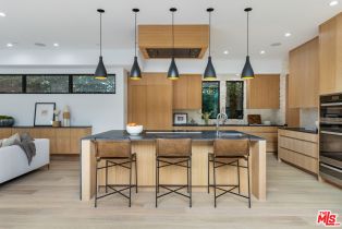 Single Family Residence, 1011 Georgina ave, Santa Monica, CA 90402 - 9